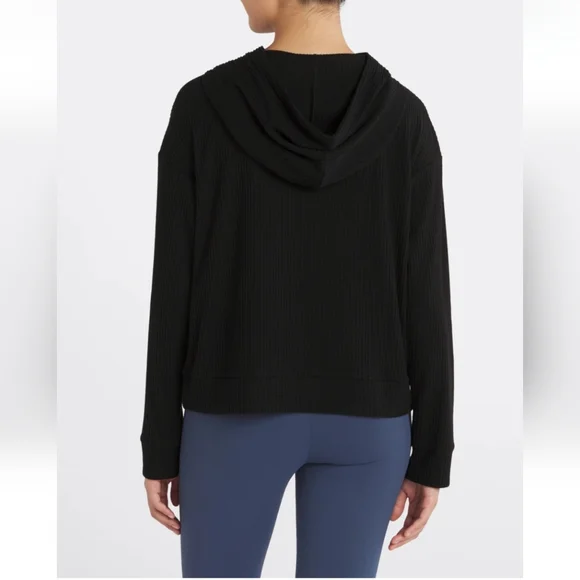 We Wandar - Taylor Boxy Brushed Ribbed Black Hoodie - Picture 3 of 6